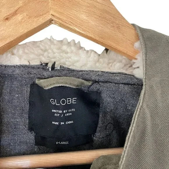 GLobe United by Fate zip up army green fleece hood coat draw string bottom XL